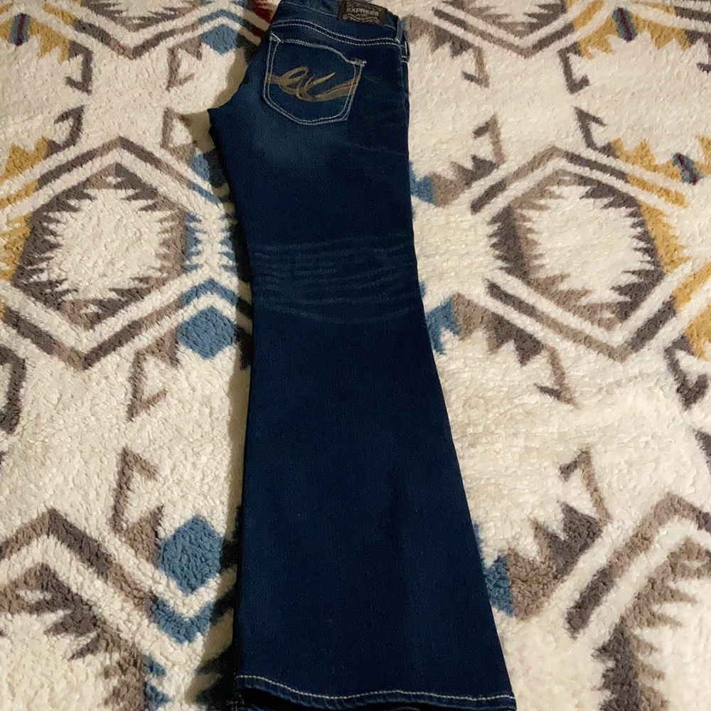 EXPRESS Jeans!